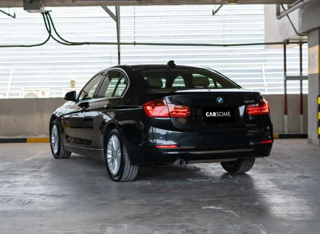 bmw 320i มือสอง