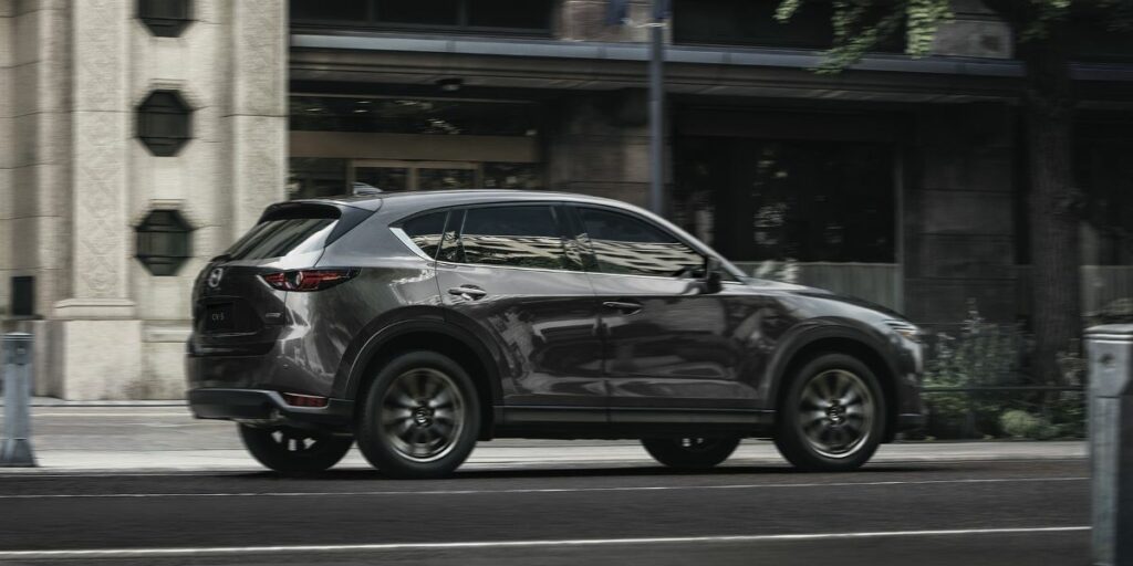 Mazda CX-5 รถยนต์ SUV 2023