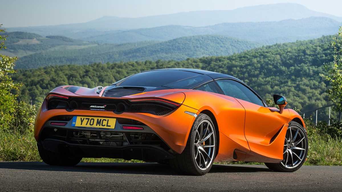 McLaren 720S Supercar สุดฮอต