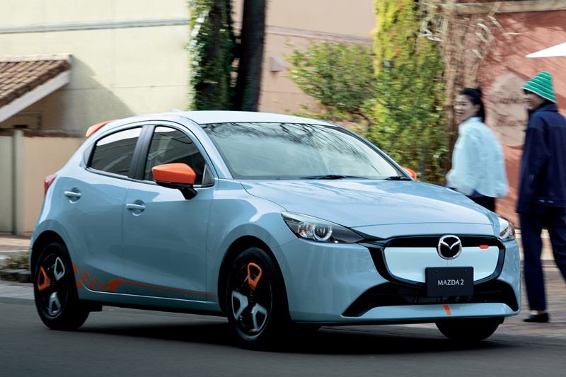 New Mazda 2 มาสด้า 2 Hatchback Rookie Drive Sports 2023-2024