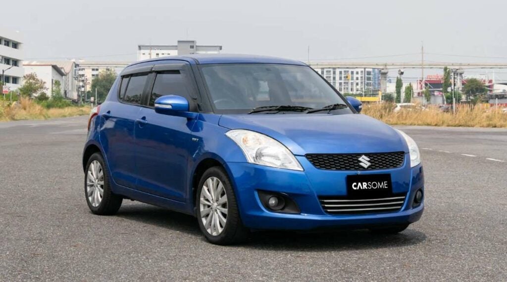 รถคันแรก Suzuki SWIFT 1.2 อยากซื้อรถยนต์คันแรก ออกรถคันแรก เตรียมตัวอย่างไร จะซื้อรถคันแรก อยากซื้อรถคันแรก อยากมีรถคันแรก จะ เลือกซื้อรถคันแรก อย่างไร ตัว เลือกรถคันแรก ซูซูกิ สวิฟต์