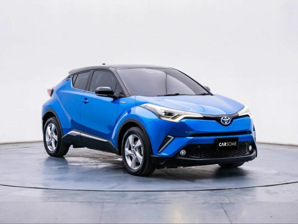 Toyota C-HR มือสอง Toyota SUV มือสอง น่าใช้ SUV ราคาไม่เกินล้าน SUVมือสองน่าใช้ รถมือสอง SUV รถ SUV ไฮบริดมือสอง รถ SUV มือสองประหยัดน้ำมัน รถเอสยูวีมือสอง