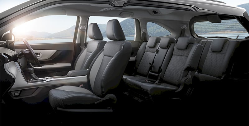 toyota veloz ภายใน