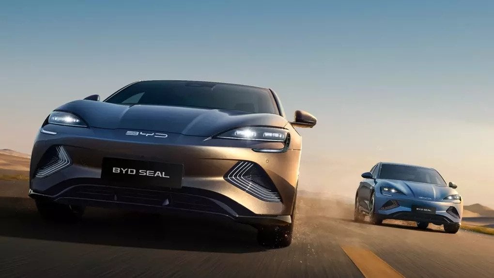 BYD Seal ราคาไทย สี รีวิว 2023 ราคารถบีวายดี ซีล ผ่อน สเปค รถยนต์บีวายดีซีล