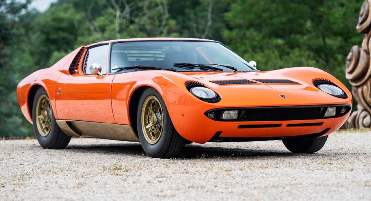 Lamborghini Miura รถ Supercar คันแรกของโลก