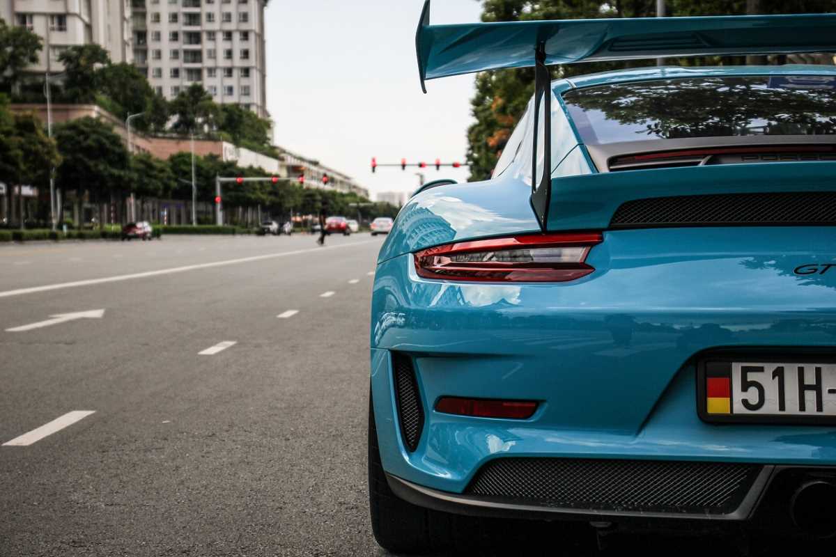 Porsche 911 รถ Supercar ที่เราพบเห็นได้บ่อยๆ