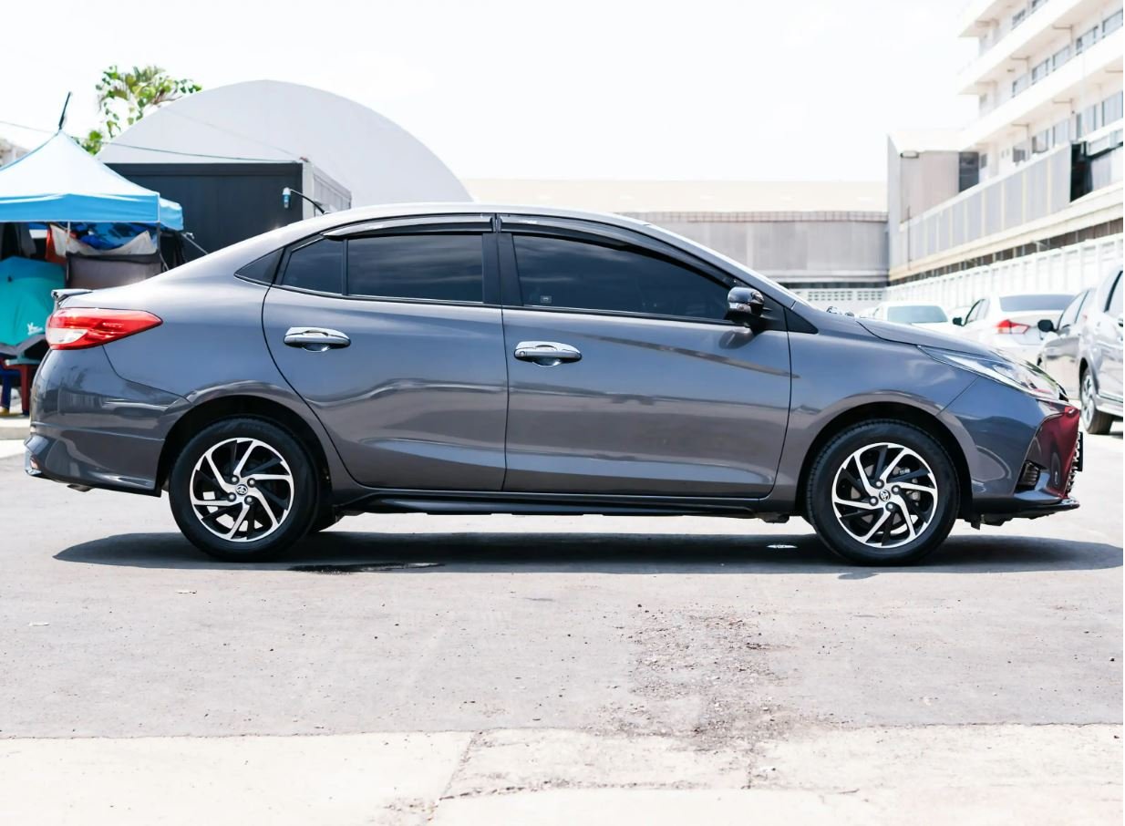 Toyota Yaris Ativ Sport 2020 มือสอง